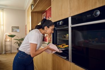Neff B64VT73N0, Einbau-Backofen mit Dampfunterstützung