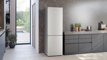 Siemens KG36NVIBG, Freistehende Kühl-Gefrier-Kombination mit Gefrierbereich unten
