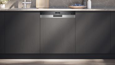 Siemens SN55ES16CE, Teilintegrierter Geschirrspüler