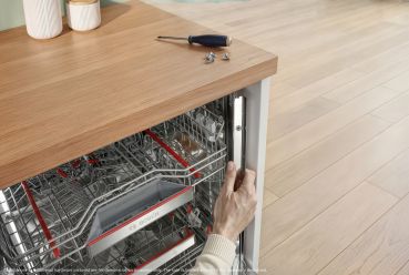 Preview: Bosch SGZ0BI22, Verblendungs- und Befestigungsleisten