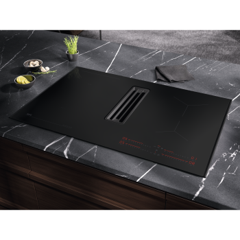 AEG XCB6845AB - Schwarz