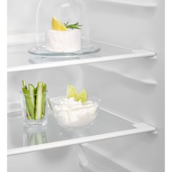 Zanussi ZNLN16ES - Kühl- / Gefrierkombination - Weiß