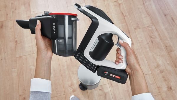Bosch BKS71HYG1, Akku-Staubsauger 2in1 Saugen & Wischen