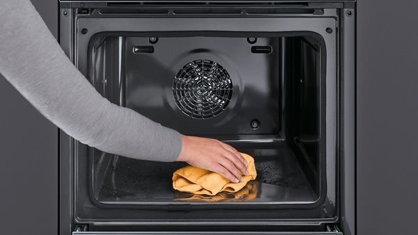 Bosch HMG776NB1, Einbau-Backofen mit Mikrowellenfunktion
