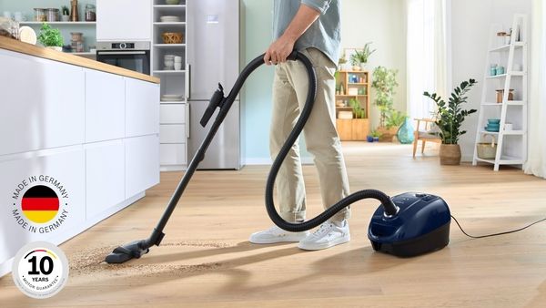 Bosch BGD38BU2, Staubsauger mit Beutel