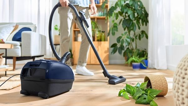 Bosch BGD38BU2, Staubsauger mit Beutel
