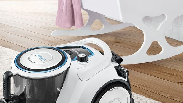 Bosch BGC41LSIL, Beutelloser Staubsauger