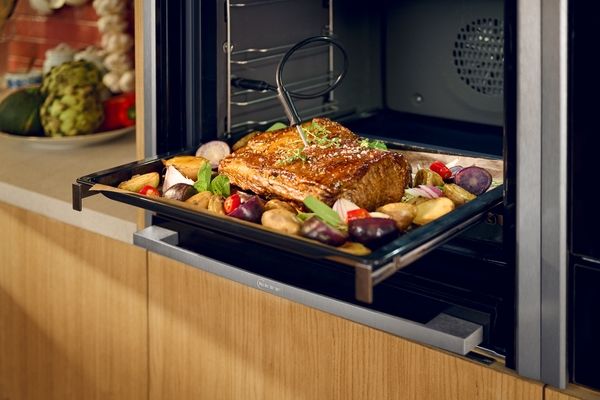 Neff B64VT73N0, Einbau-Backofen mit Dampfunterstützung