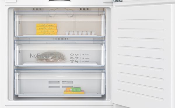 Neff KB7966DD0 Einbau Kühl-Gefrierkombination mit Gefrierfach unten