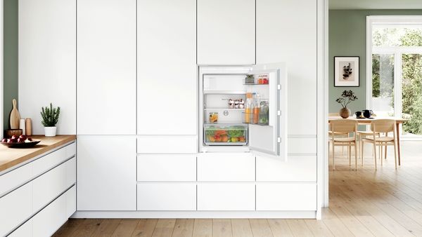 Bosch KIL22NSE0, Einbau-Kühlschrank mit Gefrierfach