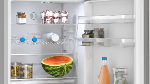 Bosch KGN362LAF, Freistehende Kühl-Gefrier-Kombination mit Gefrierbereich unten