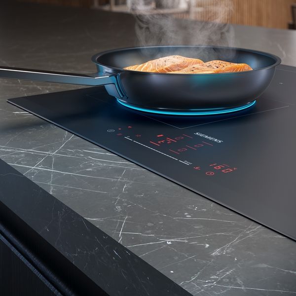 Siemens ED851HQ26E, Kochfeld mit Dunstabzug (Induktion)