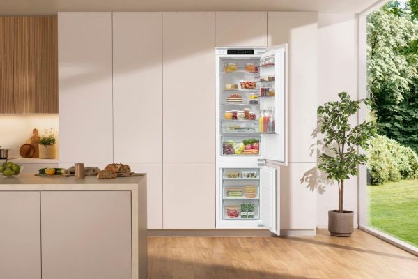 Gorenje NRKI519E41 - Kühl- / Gefrierkombination - Weiß